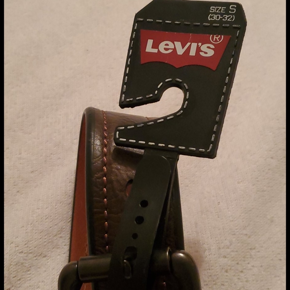 Men's Levi's Belt - Picture 2 of 7